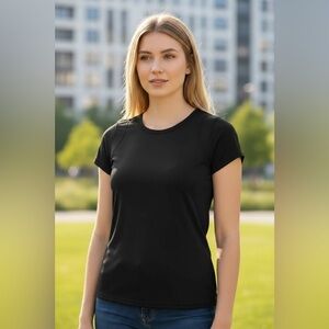 Z BY ZELLA L Set Of Two Black Stretch Workout Yoga Shirts R $40 Each